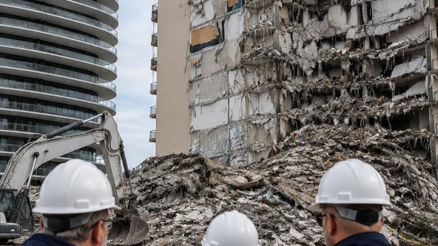 Unveiling the Hidden Signals: The Florida Condo Collapse Explained | beep beep casino bonus, rtp dan