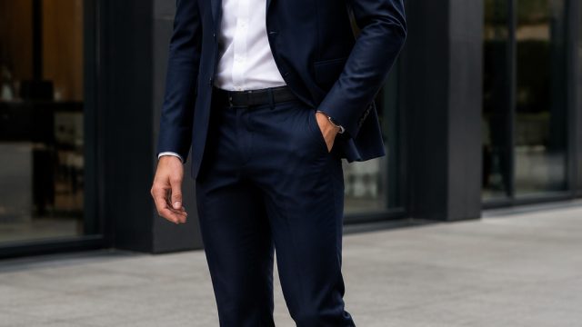The Rise of Dress Sneakers: A Fashion Revolution in Professional Wear
