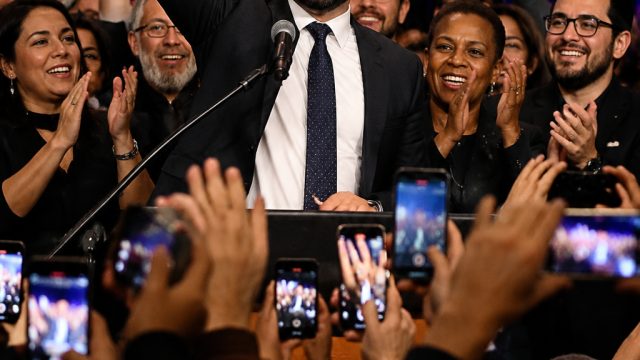 New York's Primary: Mamdani-Backed Candidates Sweep to Victory | pastiwin777, stick empires download